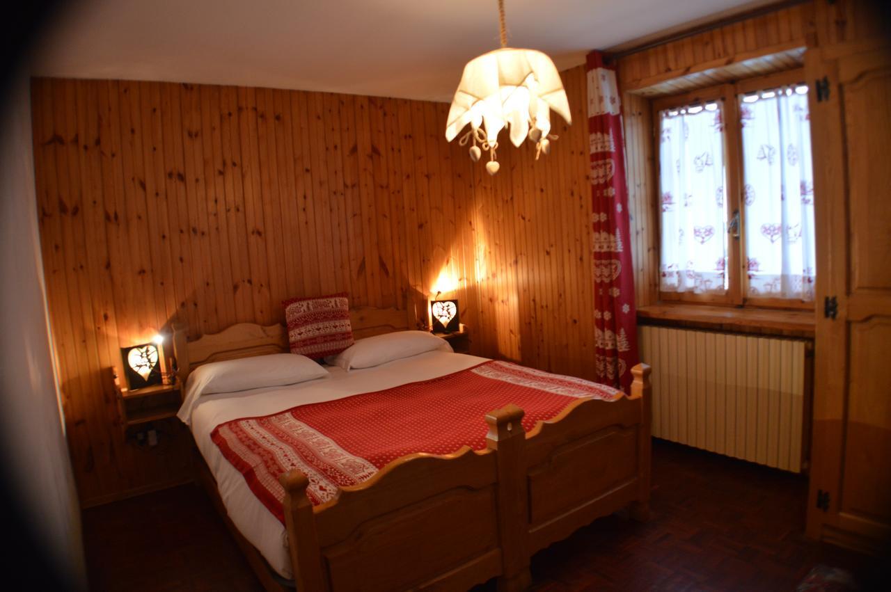 B&B Lepetitnid Valtournenche Εξωτερικό φωτογραφία